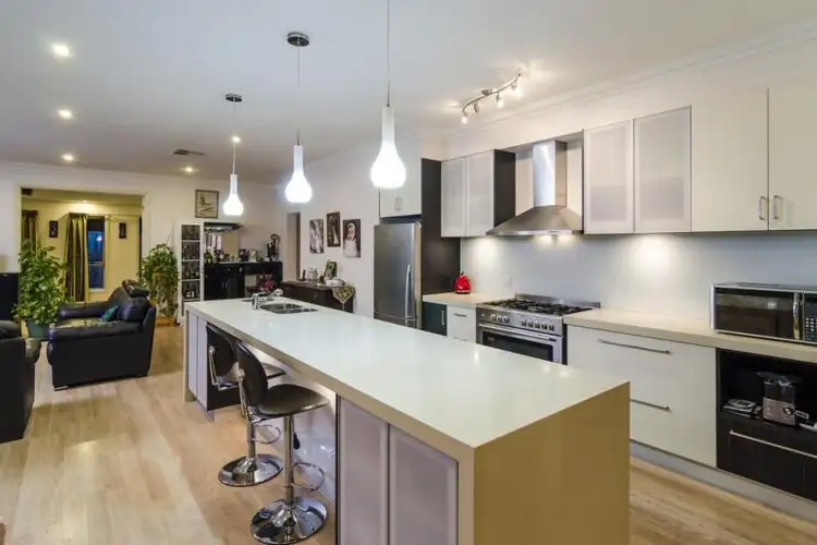Sixth view of Homely house listing, 3 Spiteri Place, Truganina VIC 3029