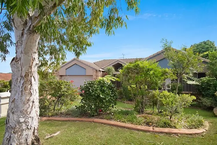 20 Champagne Drive, Tweed Heads South NSW 2486