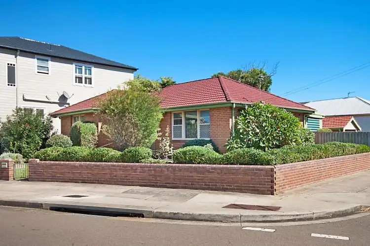 25a Frederick Street, Merewether NSW 2291