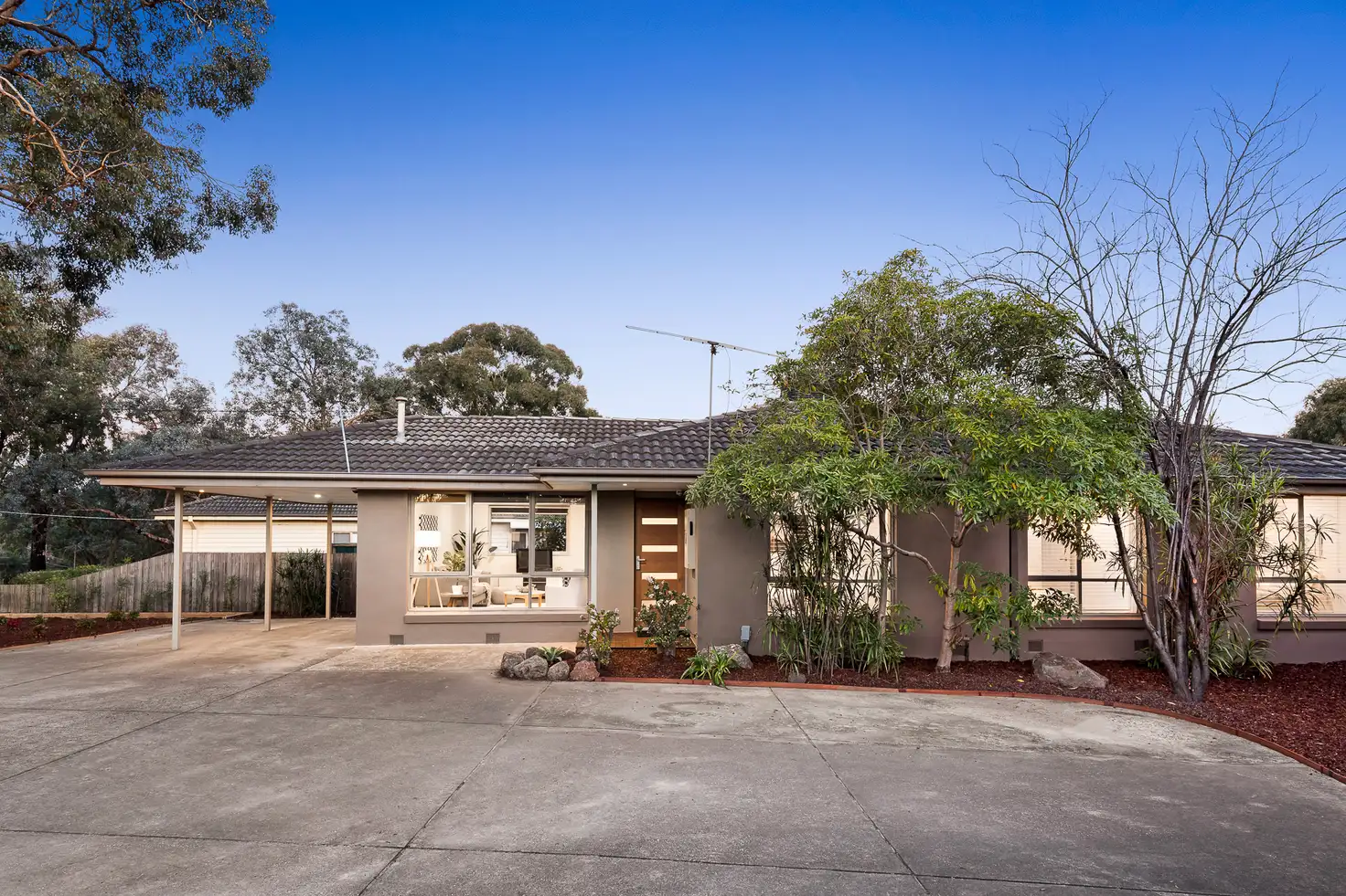 Main view of Homely house listing, 2/4 Campbell Road, Briar Hill VIC 3088