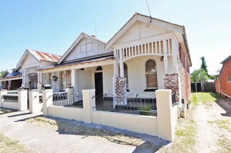 285 - 287 Russell Street, Bathurst NSW 2795
