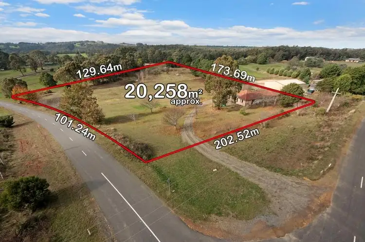 2 Koala Drive, Kinglake West VIC 3757