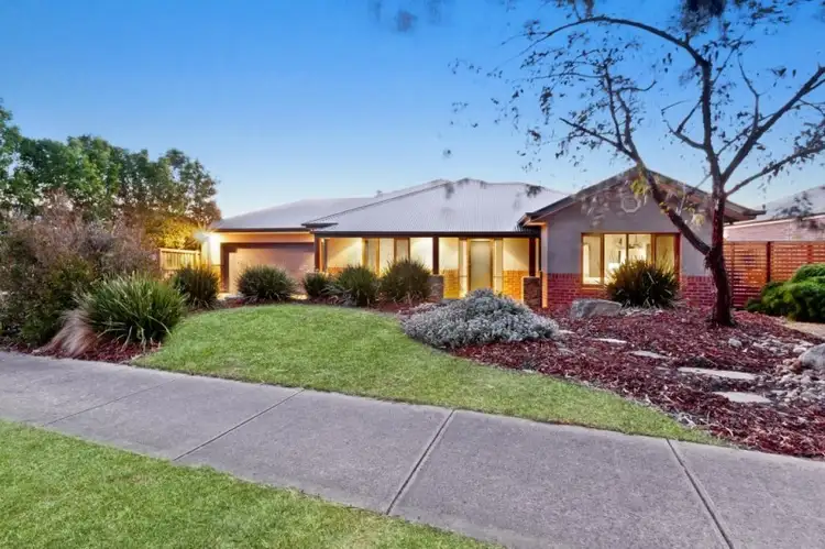 35 Downey Drive, Doreen VIC 3754