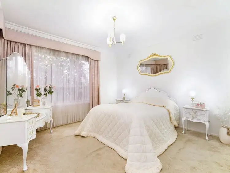 Fifth view of Homely house listing, 541 Highbury Road (Enter via Carver Street), Burwood East VIC 3151