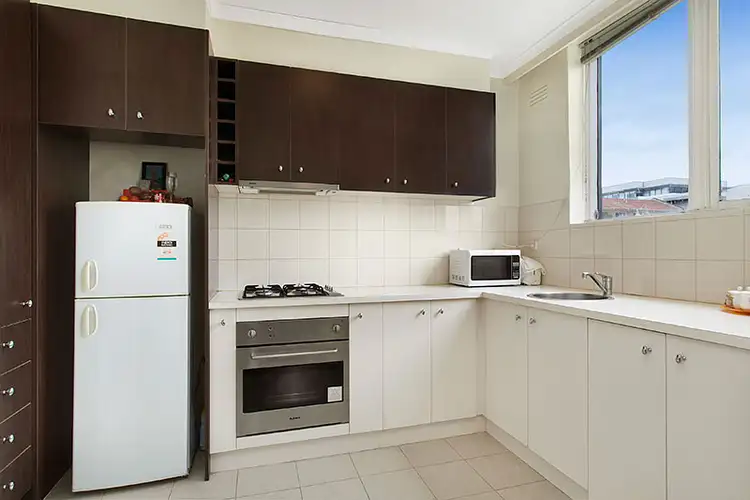 8/11 Bishop Street, Box Hill VIC 3128