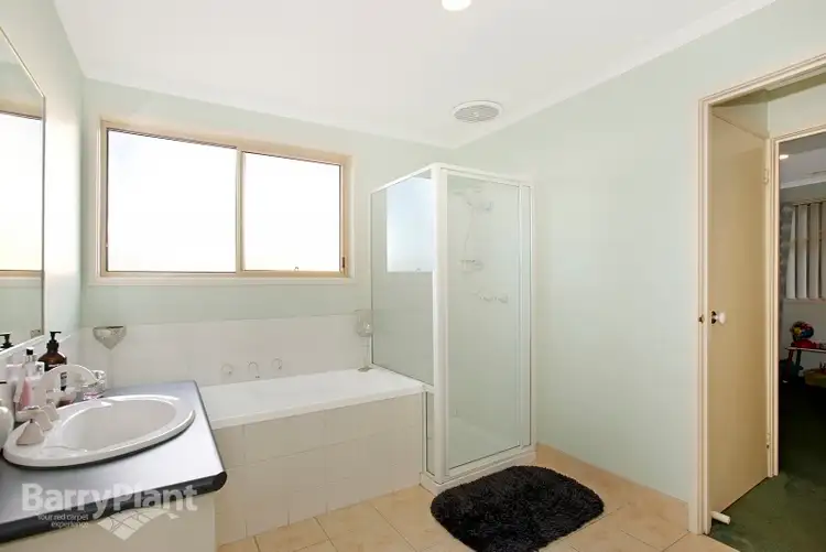 Sixth view of Homely townhouse listing, 53/5 Piney Ridge, Endeavour Hills VIC 3802