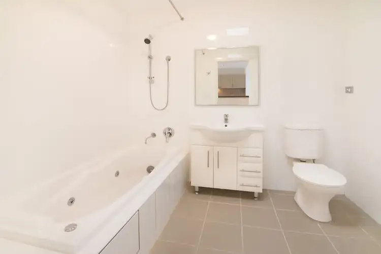 Fifth view of Homely apartment listing, 25/2-6 Warrigal St, The Entrance NSW 2261