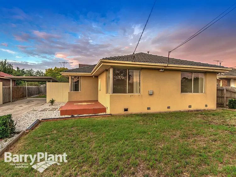 12 Tanglewood Street, Kings Park VIC 3021