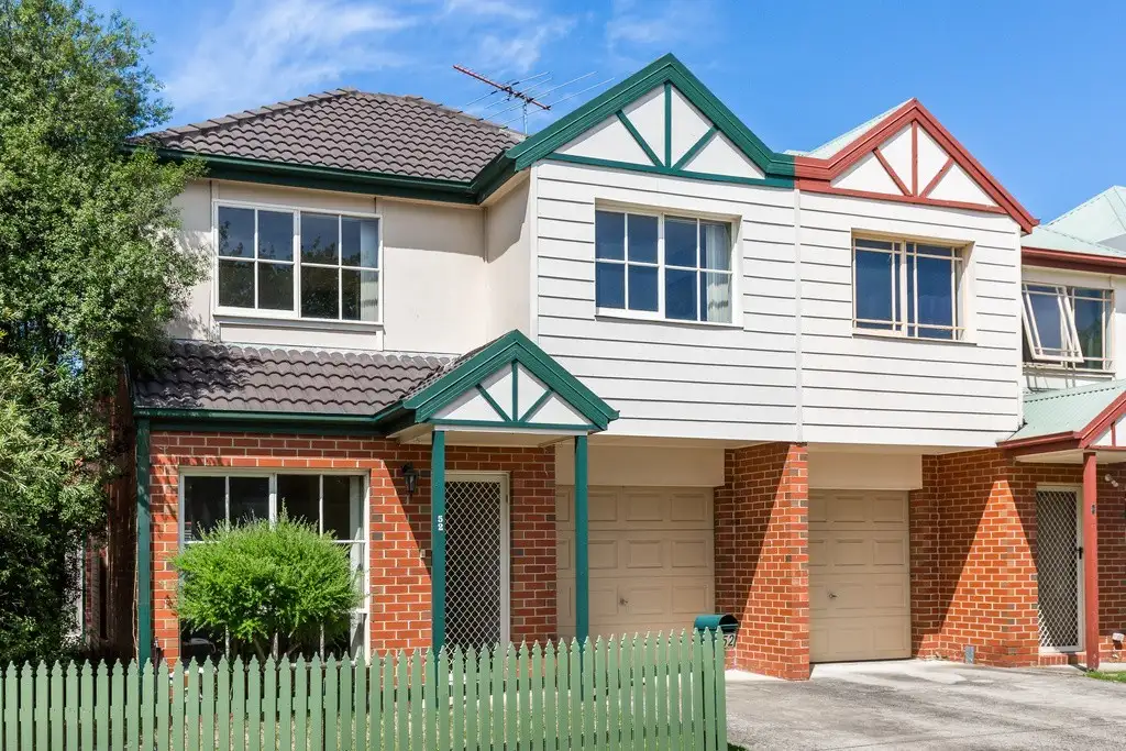 Main view of Homely townhouse listing, 52 Kings Court, Oakleigh East VIC 3166