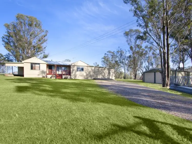 33 Dwyer Road, Bringelly NSW 2556