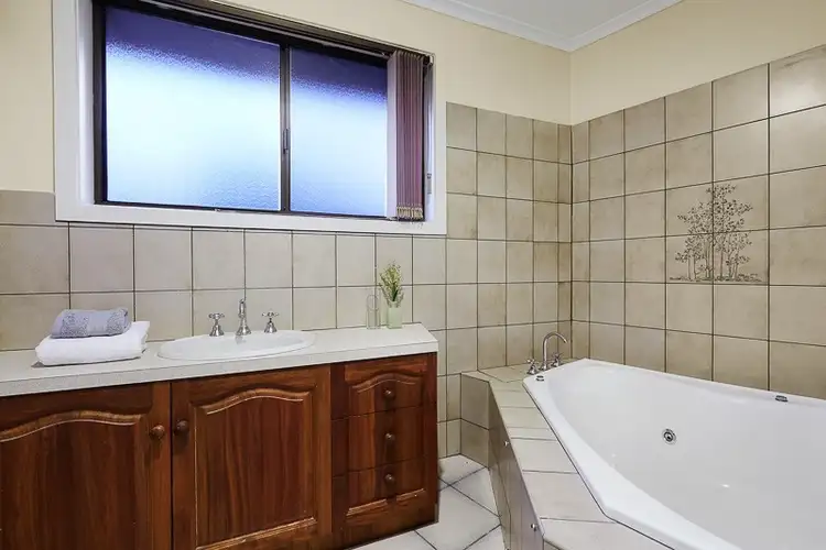 Fifth view of Homely townhouse listing, 5/76-78 Williamsons Road, Doncaster VIC 3108