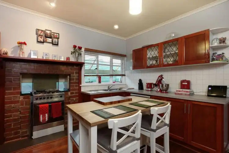 Fifth view of Homely house listing, 8 Andrew Street, Ringwood VIC 3134