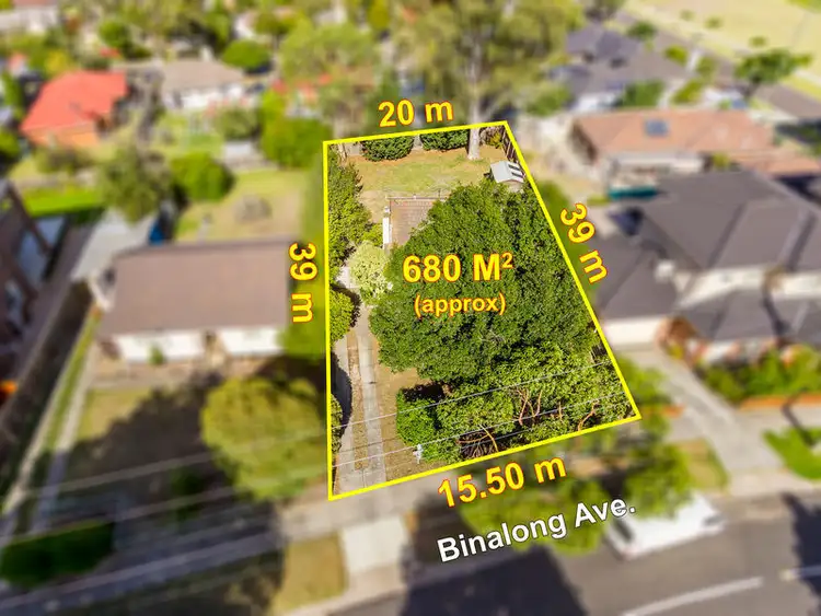 1 Binalong Avenue, Chadstone VIC 3148