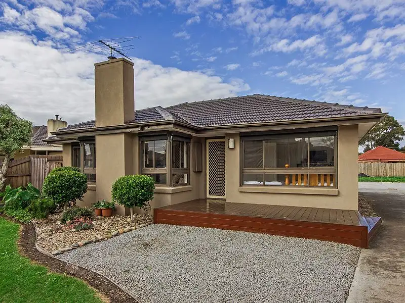 Main view of Homely unit listing, 1/8 McRae Avenue, St Albans VIC 3021