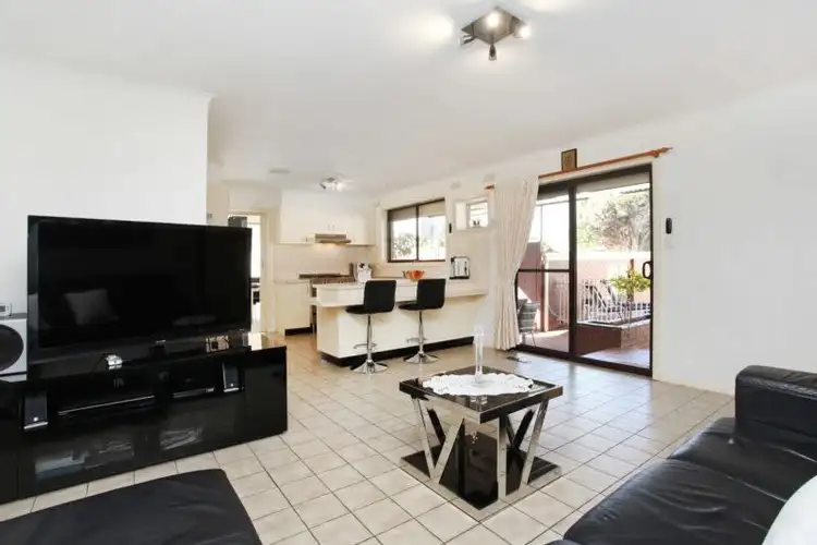 Fifth view of Homely house listing, 14 Snaefell Crescent, Gladstone Park VIC 3043