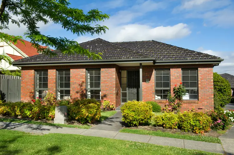 1/18 Gardenia Street, Blackburn VIC 3130