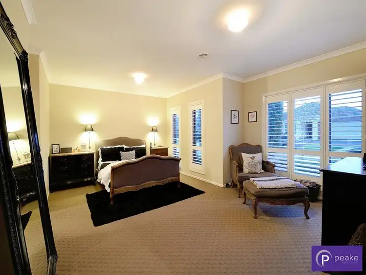 Second view of Homely house listing, 9 Hollyrood Drive, Berwick VIC 3806
