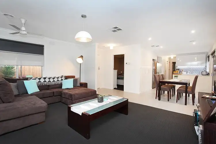Seventh view of Homely house listing, 3 Katrina Drive, Gladstone Park VIC 3043