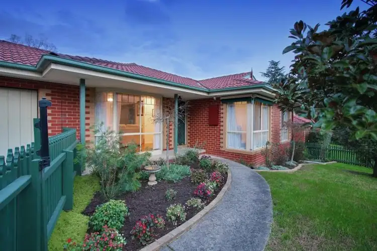 210 Wonga Road, Warranwood VIC 3134