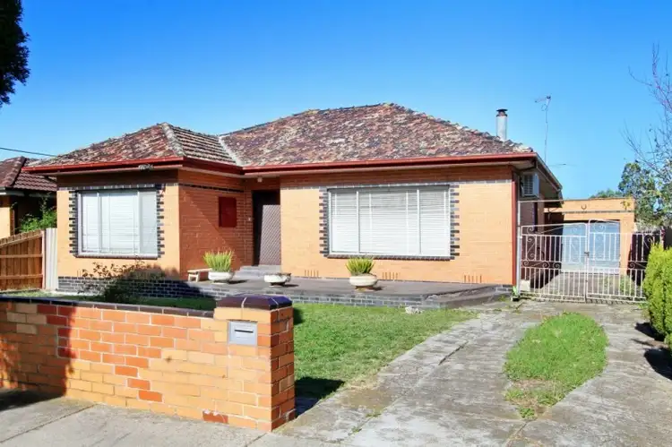 31 Rathcown Road, Reservoir VIC 3073