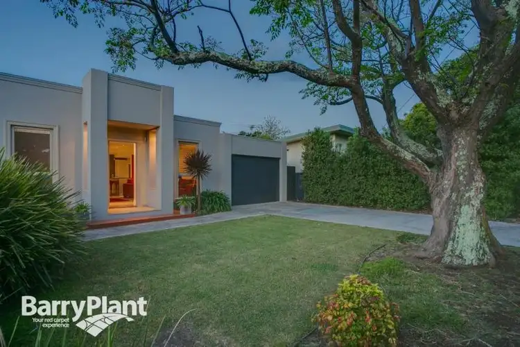 Main view of Homely house listing, 1/90 Warranilla Avenue, Rosebud VIC 3939