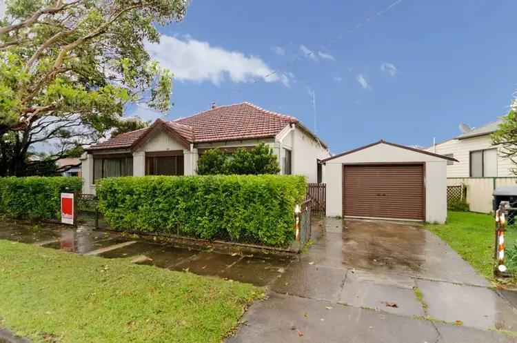 Main view of Homely house listing, 80 Waratah Street, Mayfield NSW 2304