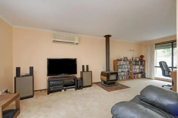 Fifth view of Homely house listing, 40 Travoyers Road, Toongabbie VIC 3856