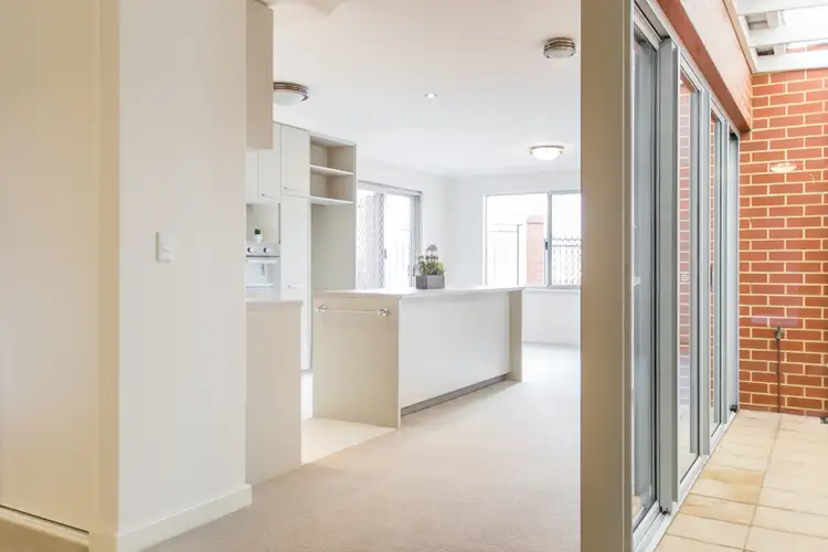 Sixth view of Homely unit listing, 21/84 Foley Village, Collick Street, Hilton WA 6163