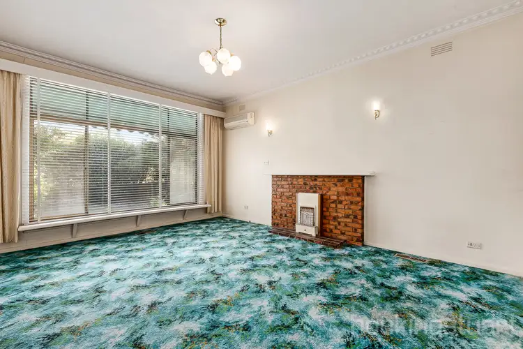 Second view of Homely house listing, 16 Greenview Court, Bentleigh East VIC 3165