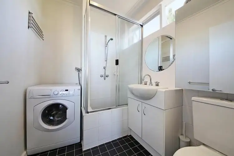 Sixth view of Homely apartment listing, 7/2 Armadale Street, Armadale VIC 3143