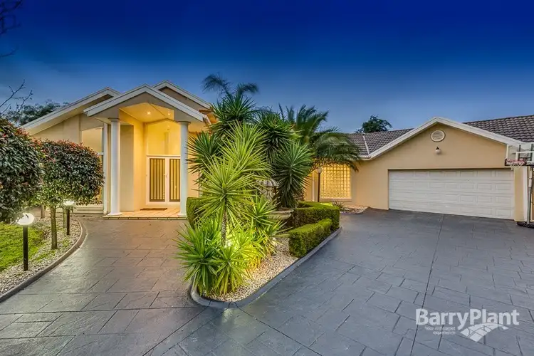 14 O'Hara Court, Taylors Lakes VIC 3038