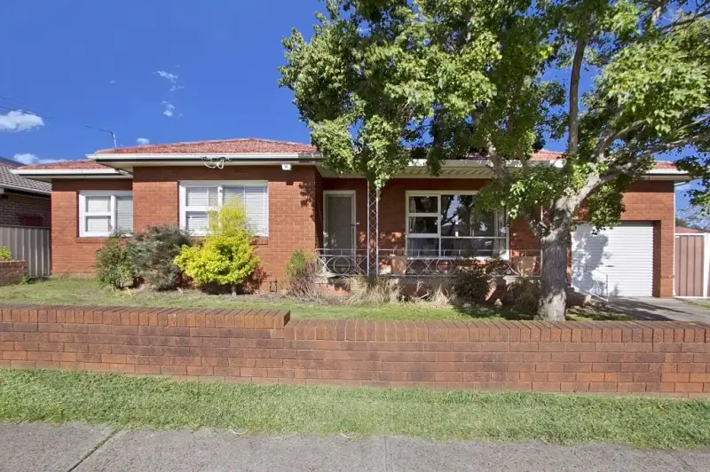 Main view of Homely house listing, 1/306 Old Prospect Road, Greystanes NSW 2145