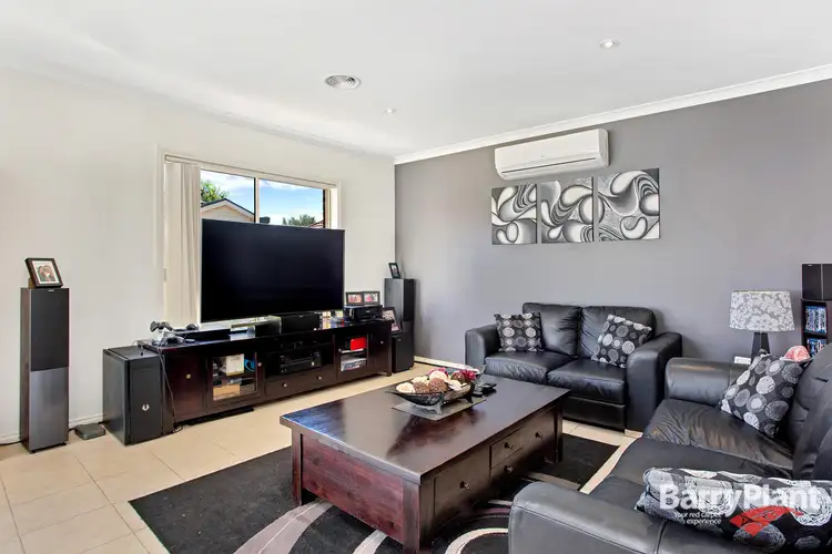 Fifth view of Homely house listing, 1/40 Carissa Circuit, Werribee VIC 3030