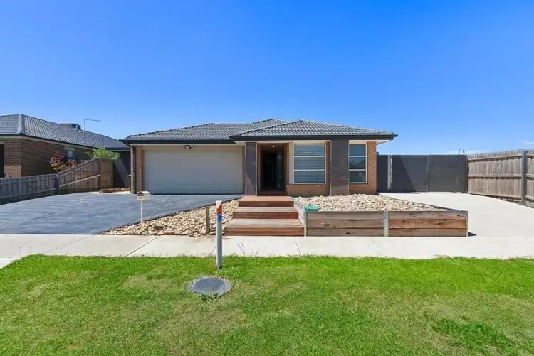 6 Oshannassy Way, Whittlesea VIC 3757