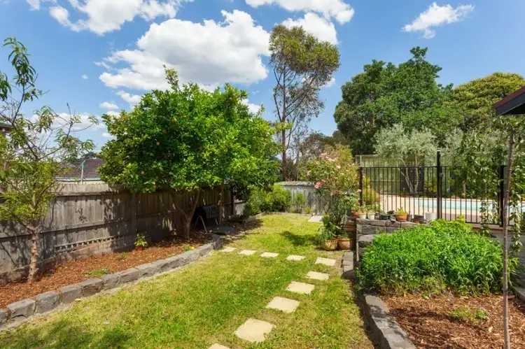 Fifth view of Homely house listing, 6 Gloucester Drive, Heidelberg VIC 3084