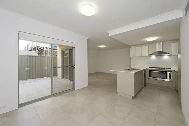 Fifth view of Homely townhouse listing, 2/52 Barker Street, Belmont WA 6104