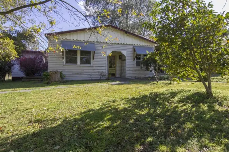 30 Wallace Parade, Healesville VIC 3777