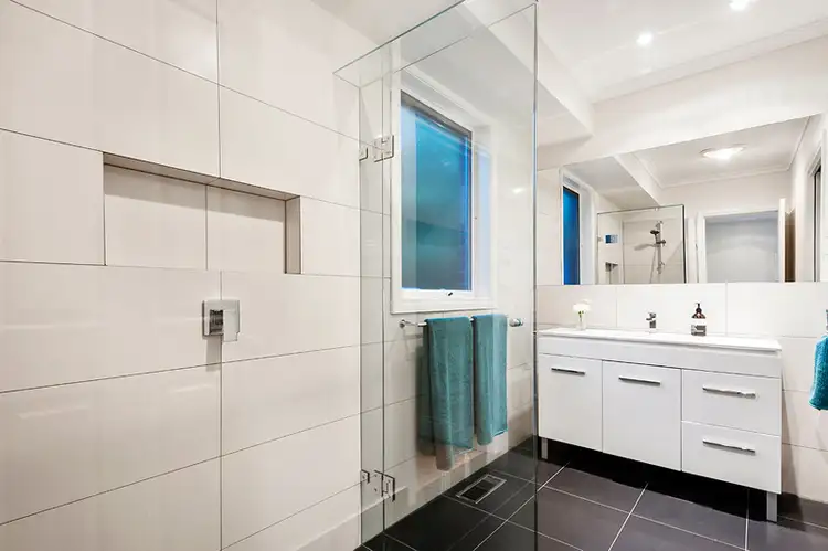 Fifth view of Homely house listing, 16 Piccadilly Close, Greensborough VIC 3088