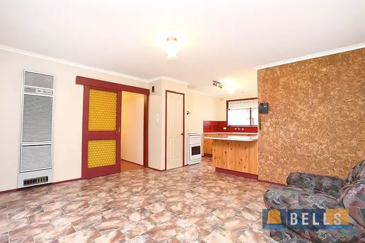 Sixth view of Homely house listing, 10 Marshall Avenue, St Albans VIC 3021