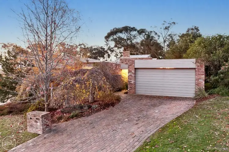 6 Woodridge Court, Eltham VIC 3095