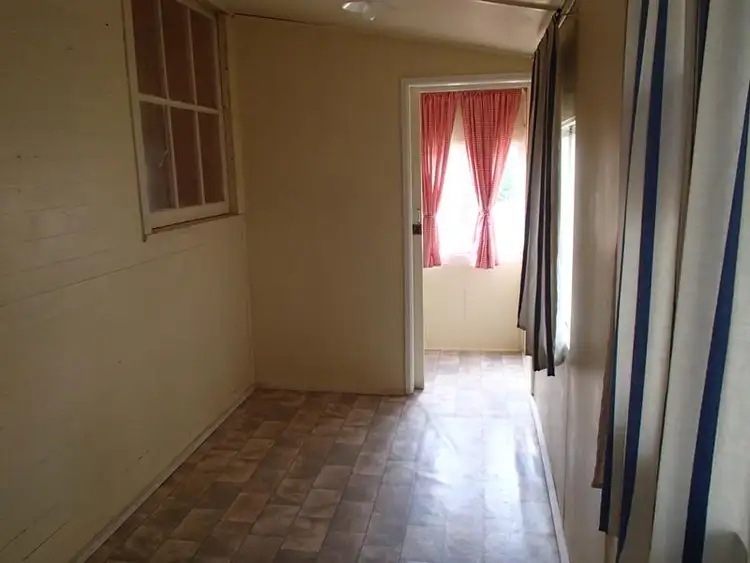 Seventh view of Homely house listing, 32 Merinda Street, Wallangarra QLD 4383