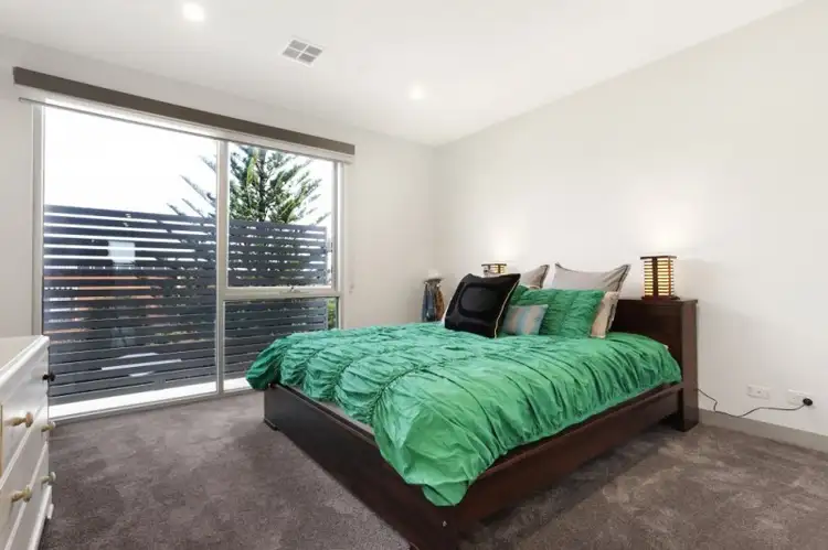 Sixth view of Homely townhouse listing, 2/307 Nepean Highway, Edithvale VIC 3196