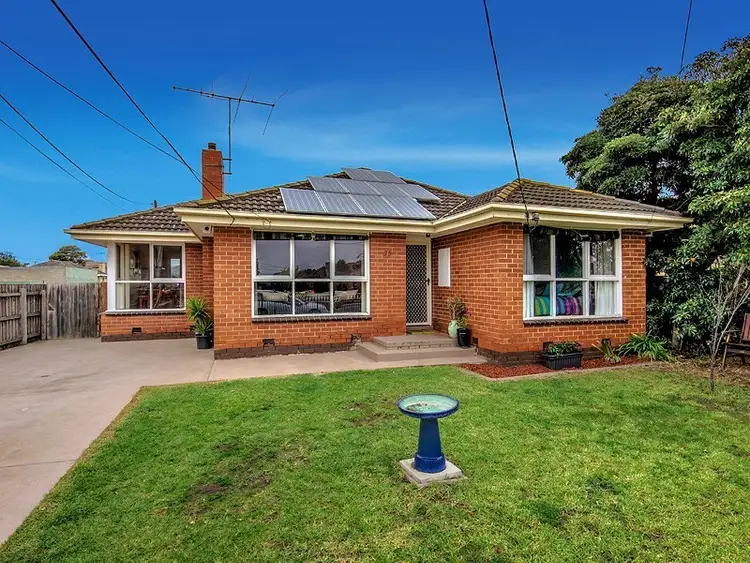 35 Quinn Street, Deer Park VIC 3023