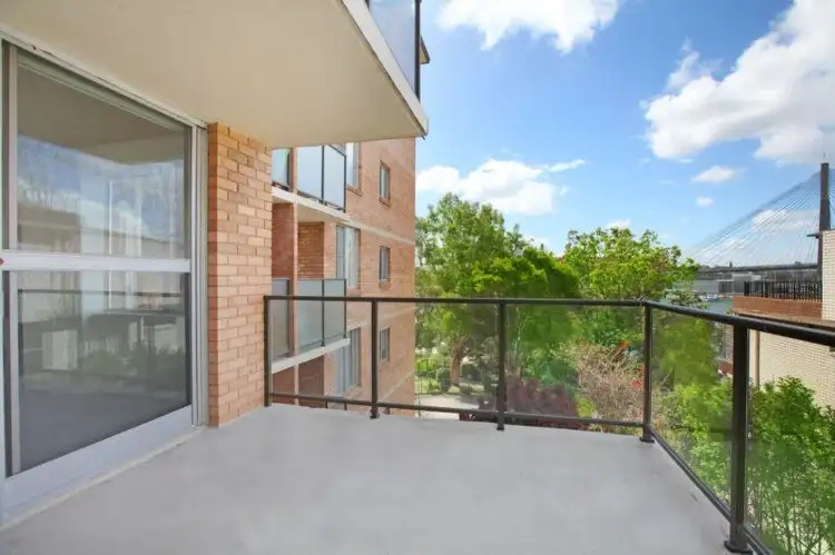 Main view of Homely apartment listing, 18/1 Stewart Street, Glebe NSW 2037