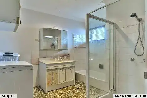 Sixth view of Homely unit listing, 5/26 Swain Street, Holland Park West QLD 4121