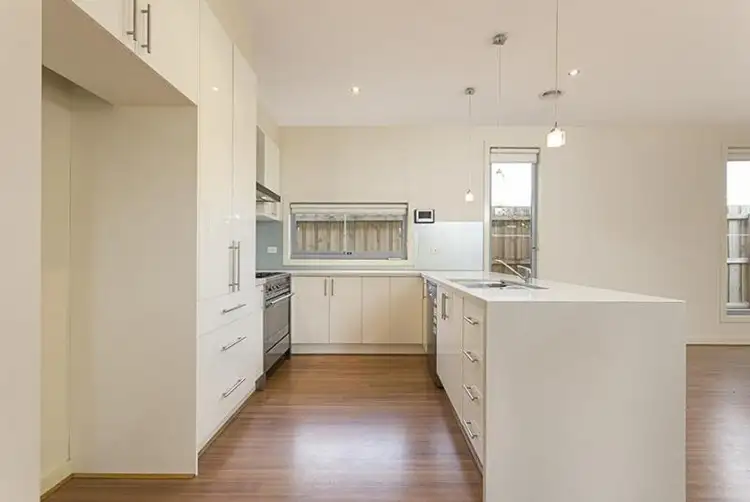 Third view of Homely townhouse listing, 3/90 Catherine Avenue, Chelsea VIC 3196