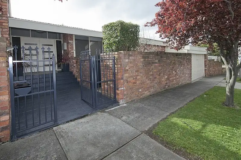 Main view of Homely unit listing, 2/25 Macpherson Street, Dandenong VIC 3175