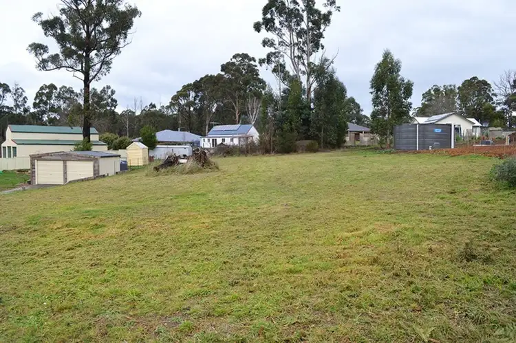 26 Robertson Road, Kinglake VIC 3763