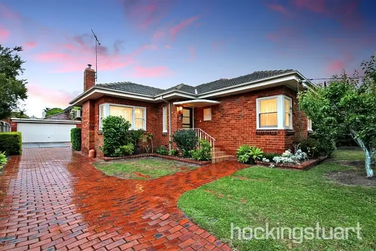 60 Wallace Avenue, Murrumbeena VIC 3163