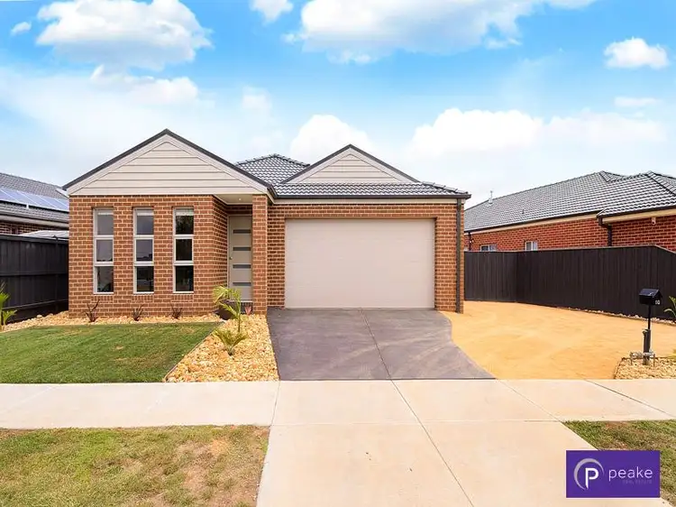 10 Cemetine Terrace, Cranbourne VIC 3977